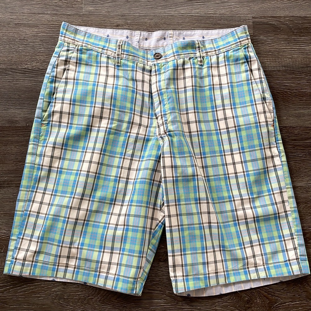 Tommy Bahama Reversible Shorts Men’s Size 32 Bermuda Palm Tree Striped Plaid